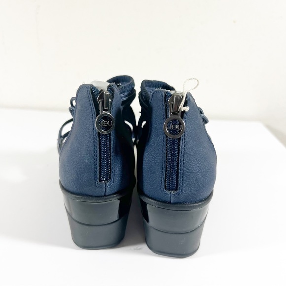 Jambu/JBU Everly navy sandals NWOB - Size 8 - Picture 2 of 8
